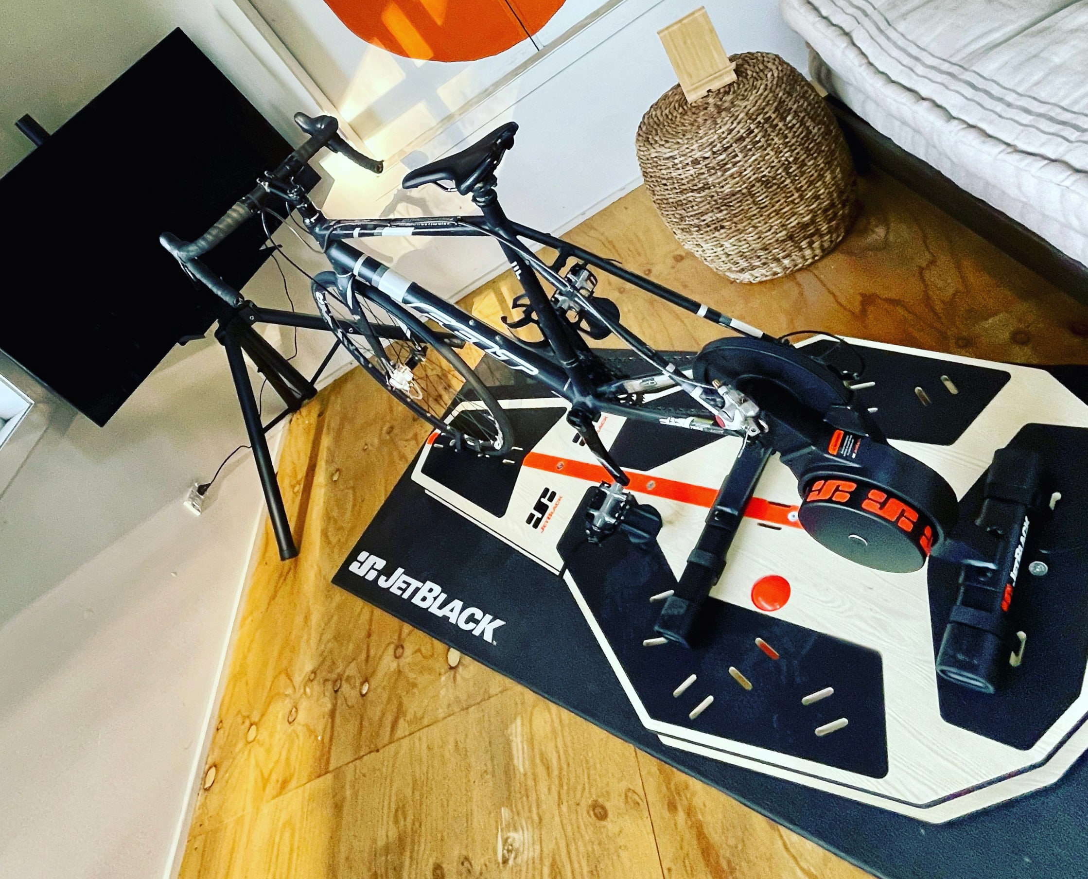 Testbericht des kompletten JetBlack Setups von Bicycling Australia